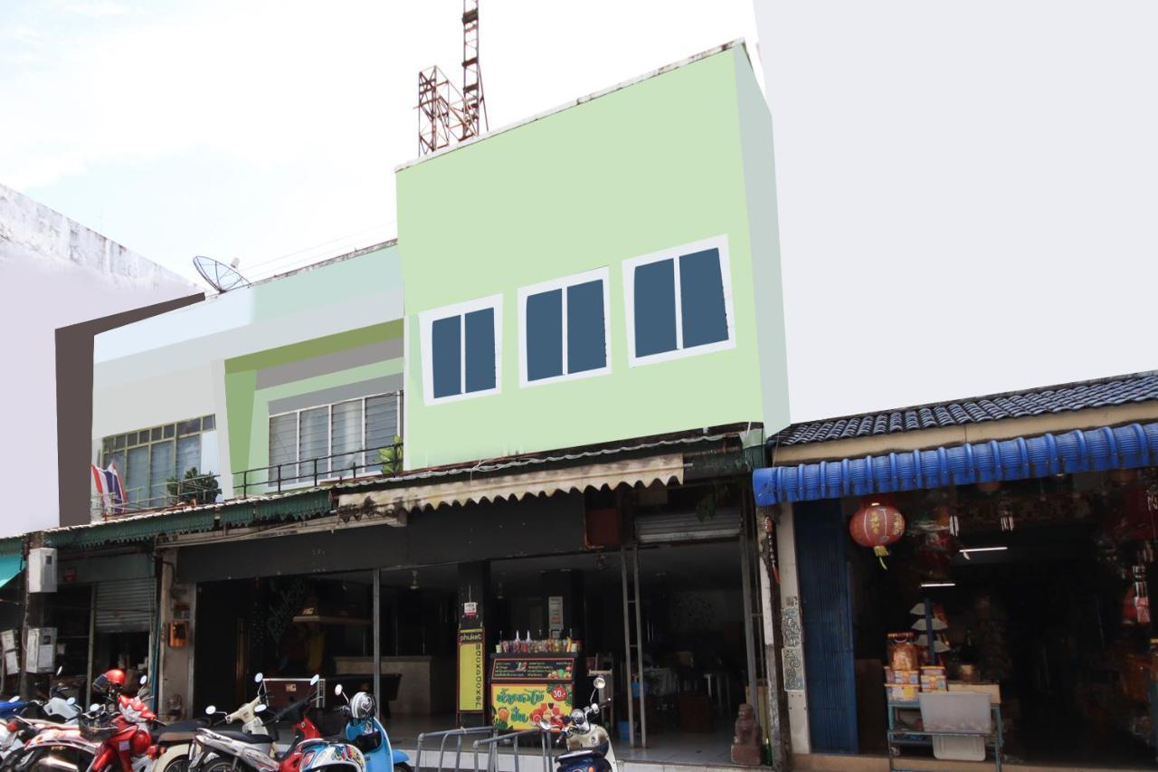 Oyo 1054 Phuket Backpacker Hostel المظهر الخارجي الصورة